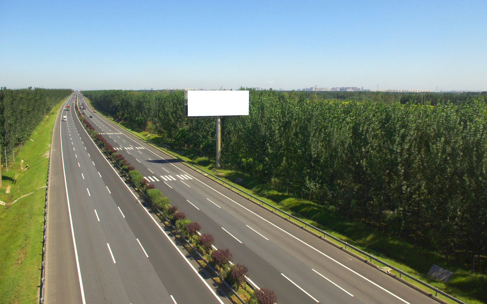 Jak wybrać najlepszą lokalizację na reklamę zewnętrzną?